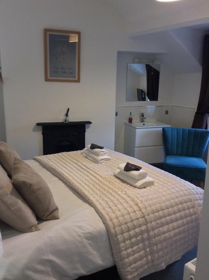Dolly Waggon Guest House Keswick  Exteriör bild