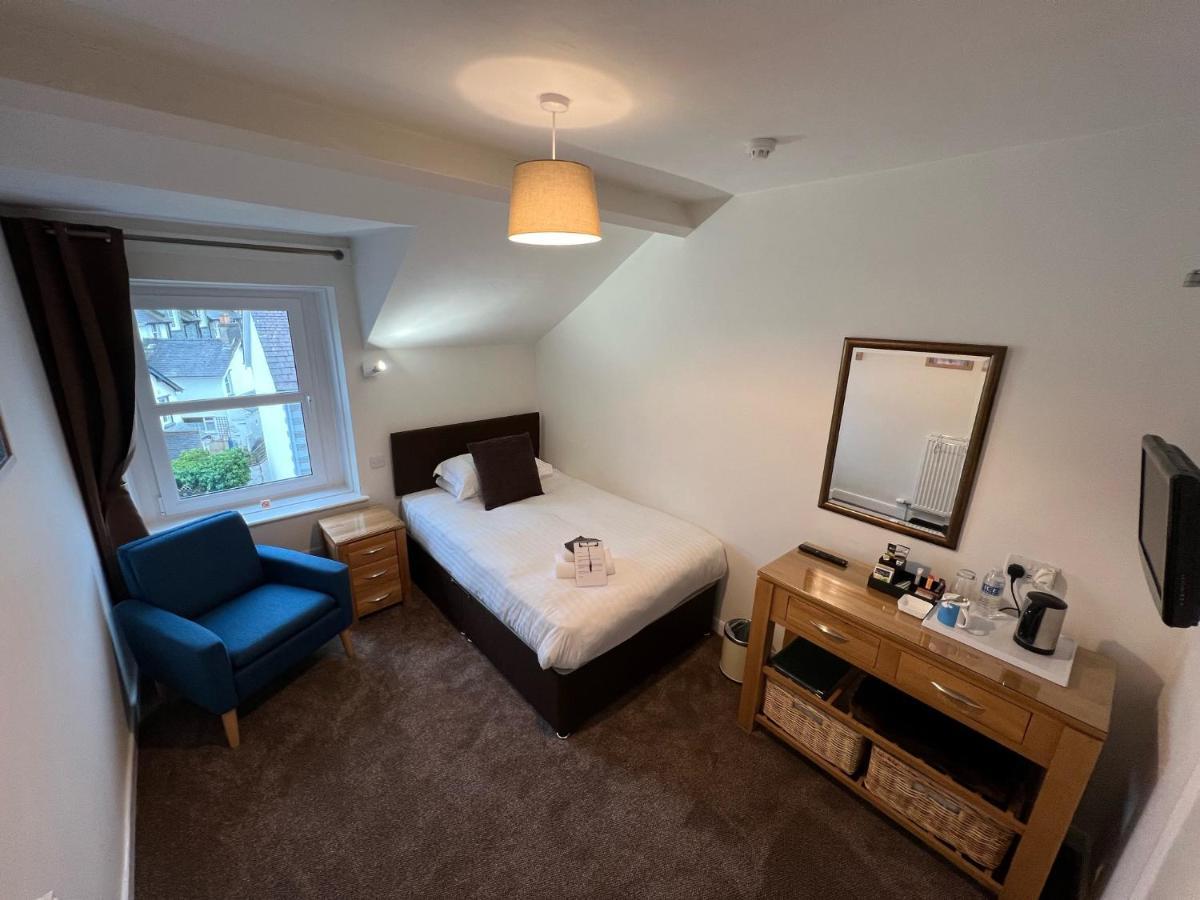 Dolly Waggon Guest House Keswick  Exteriör bild